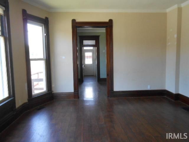 102 E Poplar Street, Owensville, IN 47665