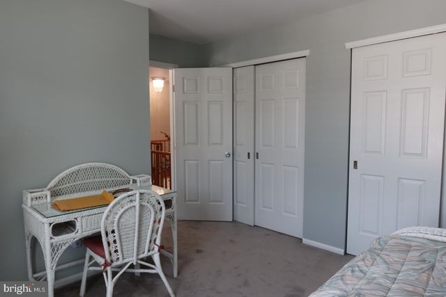 2100 DERBY DR, Cinnaminson, NJ 08077