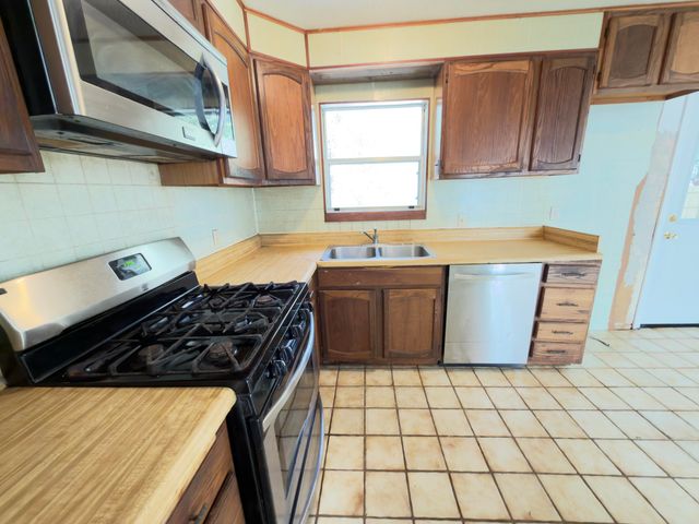 21 SW Ranger Street, Fort Walton Beach, FL 32548