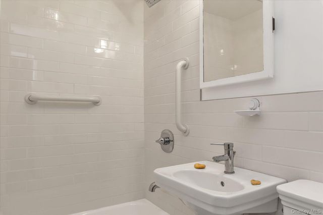 264 Decatur Street, Brooklyn, NY 11233