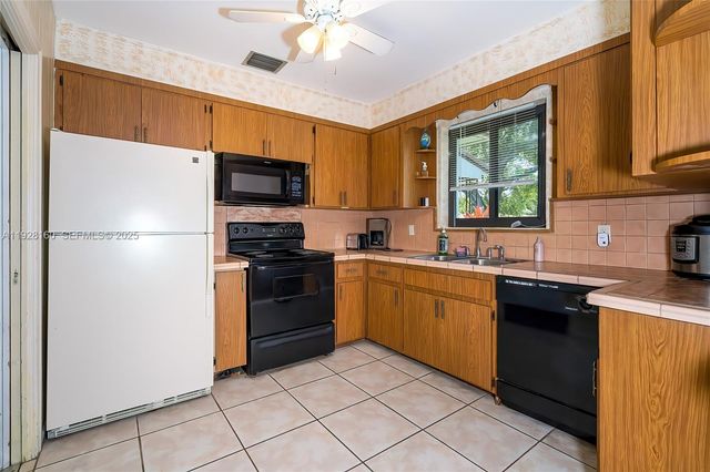 433 N 26th Ave, Hollywood, FL 33020