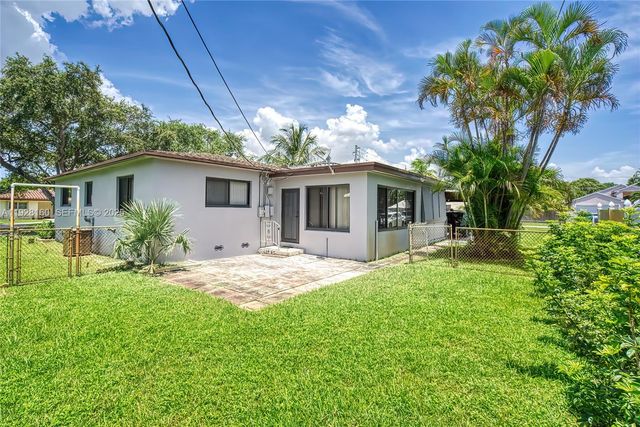 433 N 26th Ave, Hollywood, FL 33020