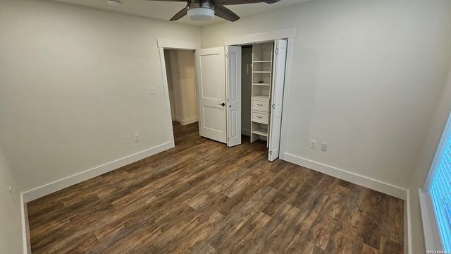 219 Edgevale, San Antonio, TX 78229