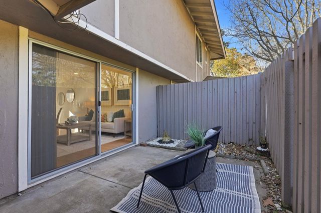 21091 Red Fir Ct, Cupertino, CA 95014