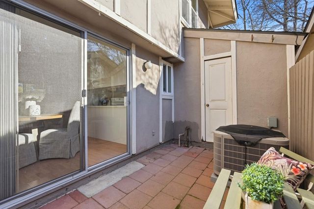 21091 Red Fir Ct, Cupertino, CA 95014