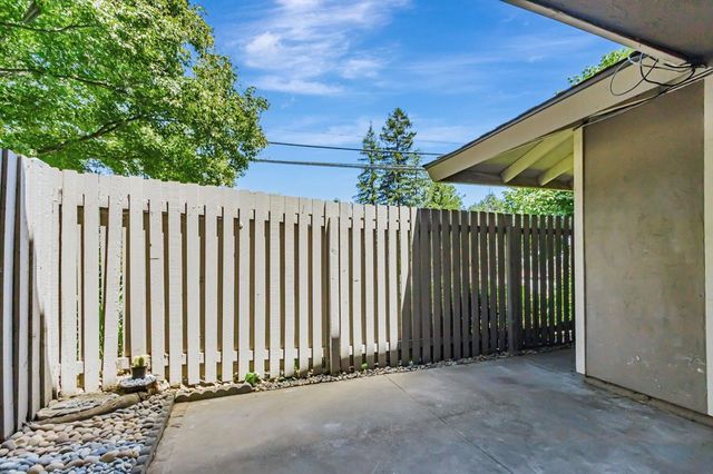 21091 Red Fir Ct, Cupertino, CA 95014