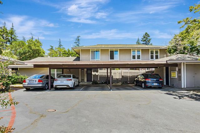 21091 Red Fir Ct, Cupertino, CA 95014