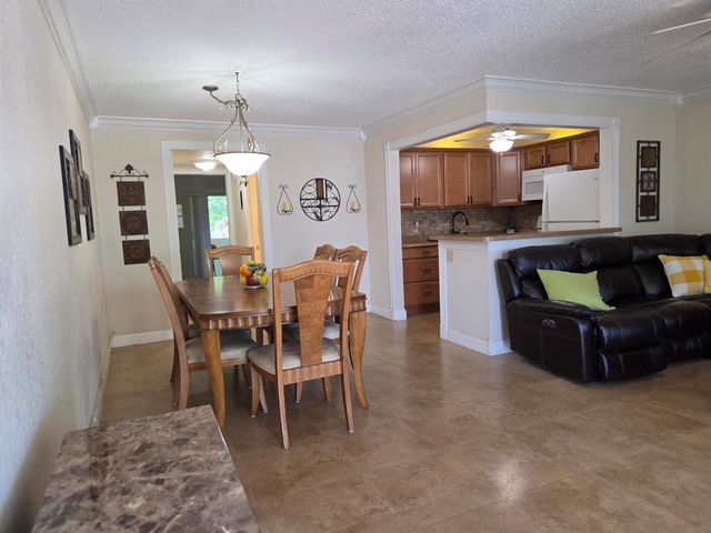 173 Kent J, West Palm Beach, FL 33417