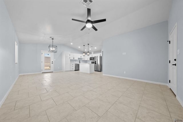 10735 E 45 ST, Yuma, AZ 85367