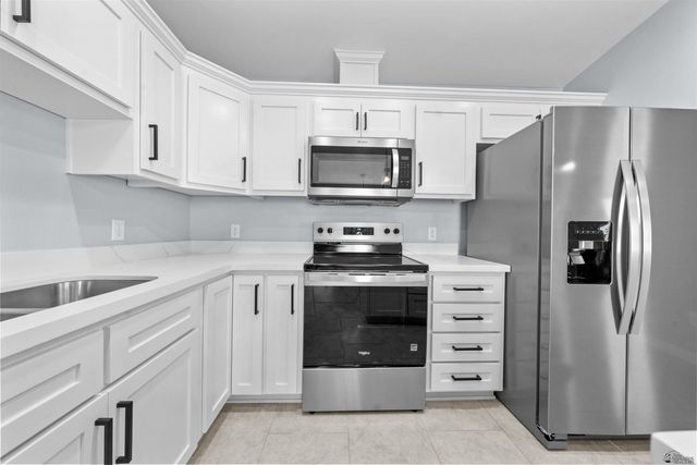10735 E 45 ST, Yuma, AZ 85367