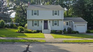 3 Hiawatha Road, Woburn, MA 01801