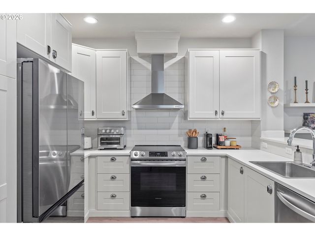 6207 Sw 21ST Ave, Portland, OR 97239