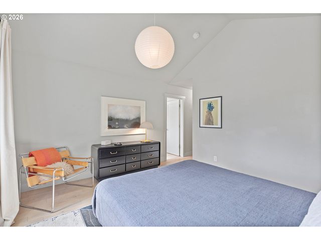 6207 Sw 21ST Ave, Portland, OR 97239