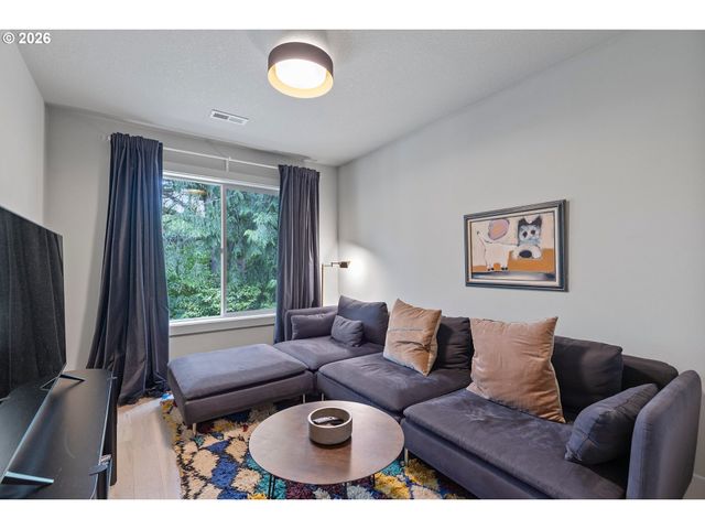 6207 Sw 21ST Ave, Portland, OR 97239
