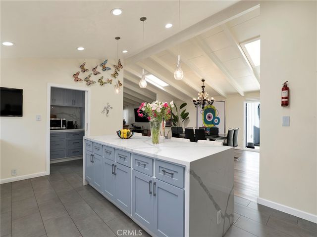 6213 Lubao, Woodland Hills, CA 91367