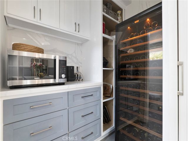6213 Lubao, Woodland Hills, CA 91367