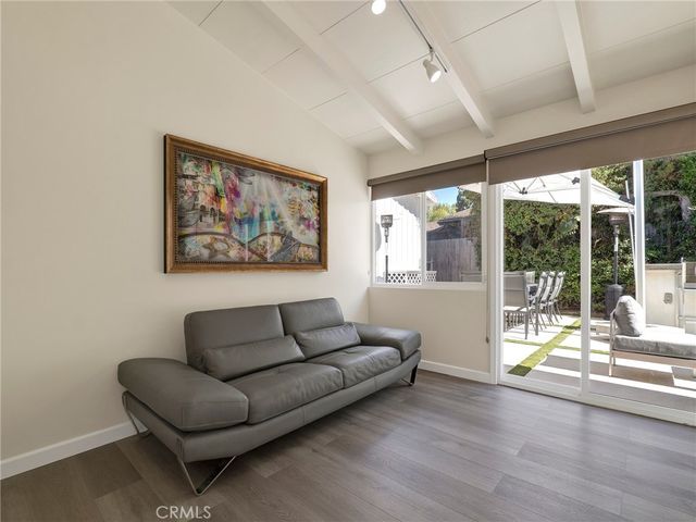 6213 Lubao, Woodland Hills, CA 91367
