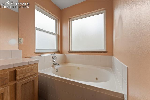 7474 Lake Avenue, Fountain, CO 80817