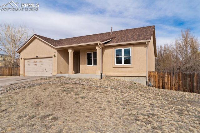 7474 Lake Avenue, Fountain, CO 80817