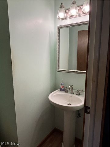 1302 Huntington Court, Boardman, OH 44512