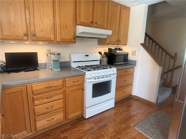 1302 Huntington Court, Boardman, OH 44512