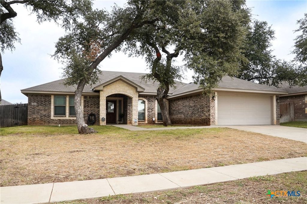 3422 Doss Street, Copperas Cove, TX 76522