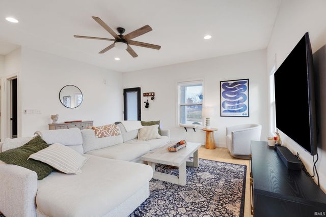 2430 S Brown Avenue, Bloomington, IN 47403