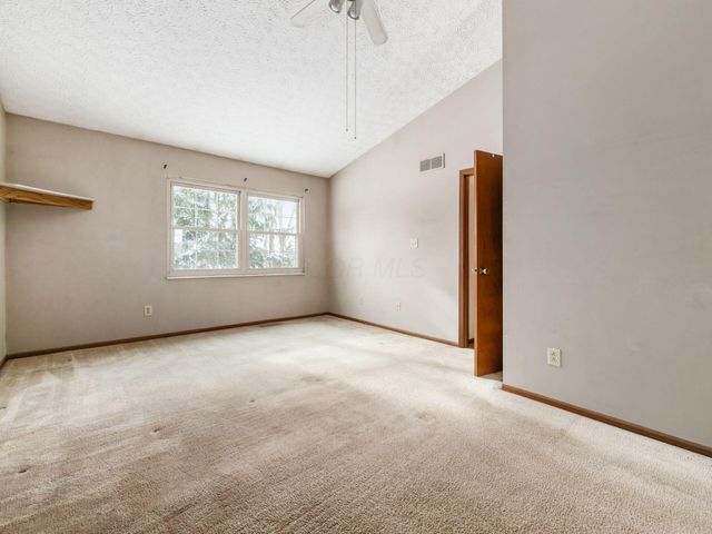 3873 Tweedsmuir Drive, Columbus, OH 43221