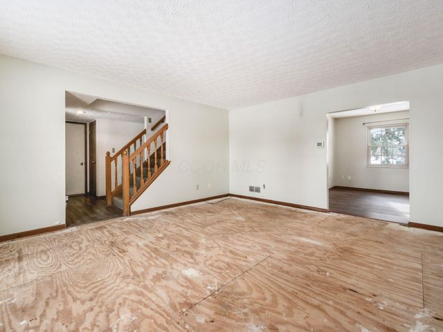 3873 Tweedsmuir Drive, Columbus, OH 43221