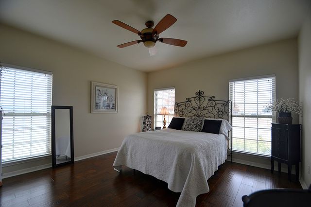 109 Coronado Dr, Kerrville, TX 78028