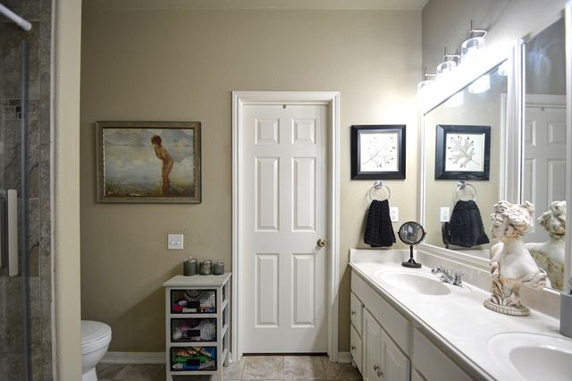 109 Coronado Dr, Kerrville, TX 78028