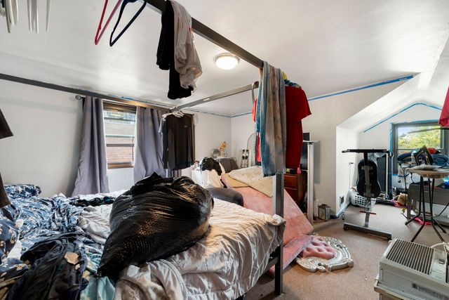 4655 N Keating Avenue, Chicago, IL 60630