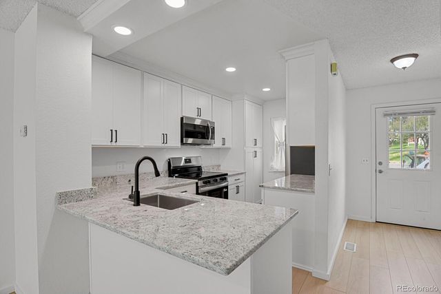 9406 W Ontario Drive, Littleton, CO 80128