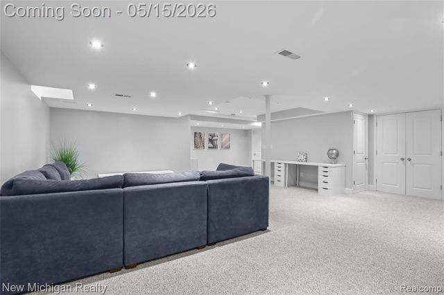 7622 Greene Farm Drive, Ypsilanti, MI 48197