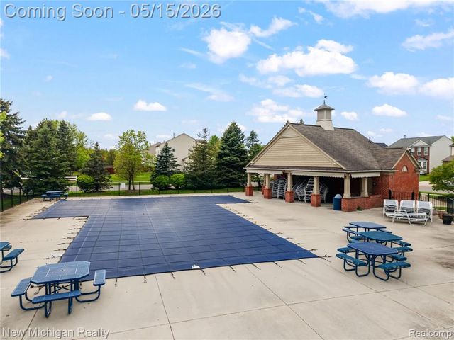 7622 Greene Farm Drive, Ypsilanti, MI 48197