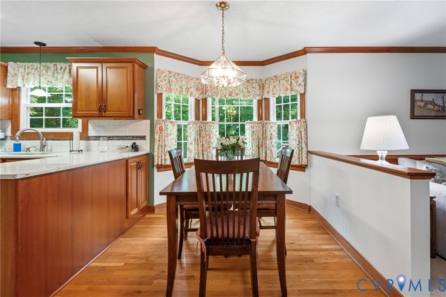10030 Cheroy Woods Ln, Ashland, VA 23005