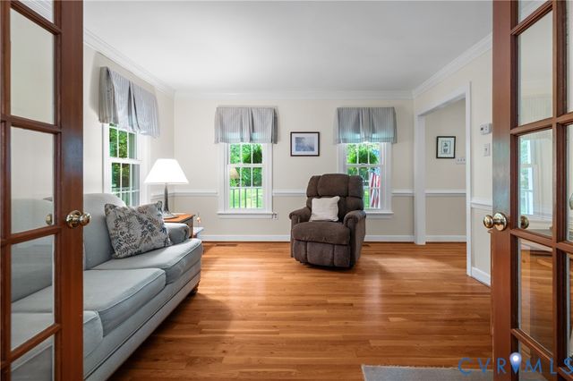 10030 Cheroy Woods Ln, Ashland, VA 23005