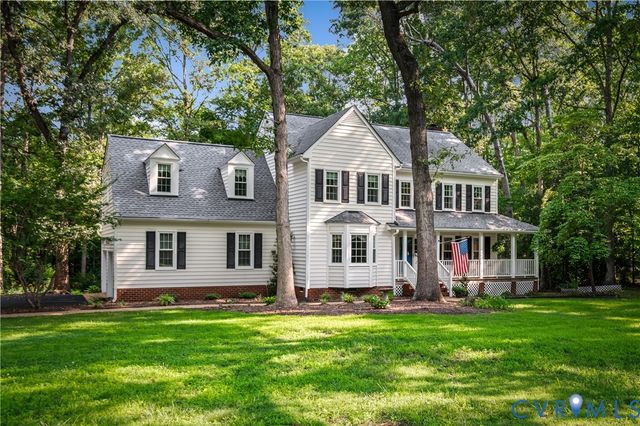 10030 Cheroy Woods Ln, Ashland, VA 23005