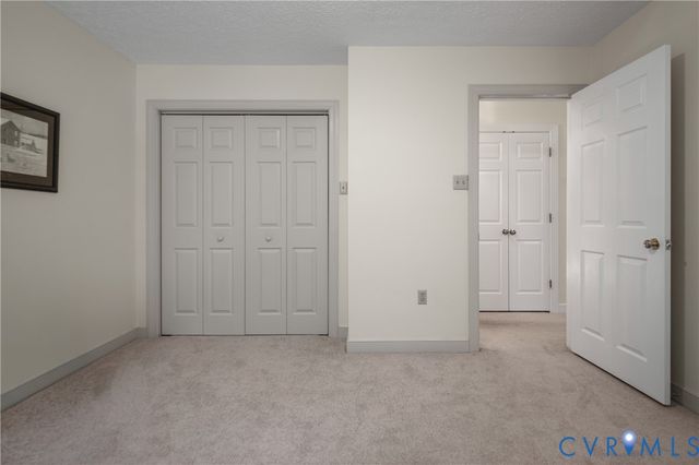 10030 Cheroy Woods Ln, Ashland, VA 23005