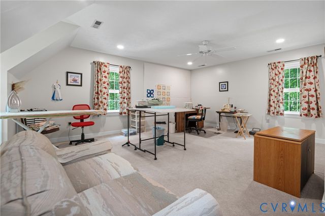 10030 Cheroy Woods Ln, Ashland, VA 23005
