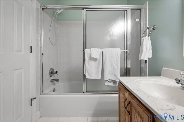 10030 Cheroy Woods Ln, Ashland, VA 23005