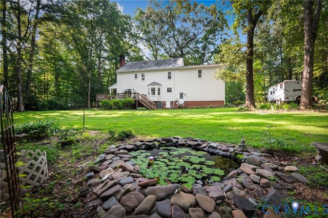 10030 Cheroy Woods Ln, Ashland, VA 23005