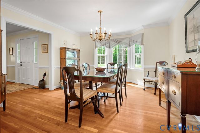 10030 Cheroy Woods Ln, Ashland, VA 23005