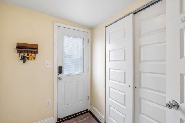 105 SPRING MILL AVE, Conshohocken, PA 19428