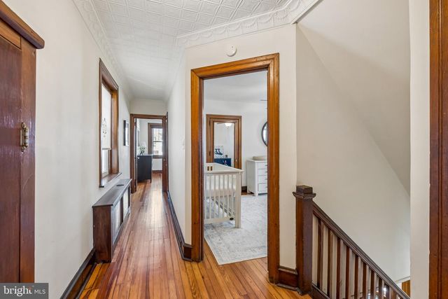 105 SPRING MILL AVE, Conshohocken, PA 19428