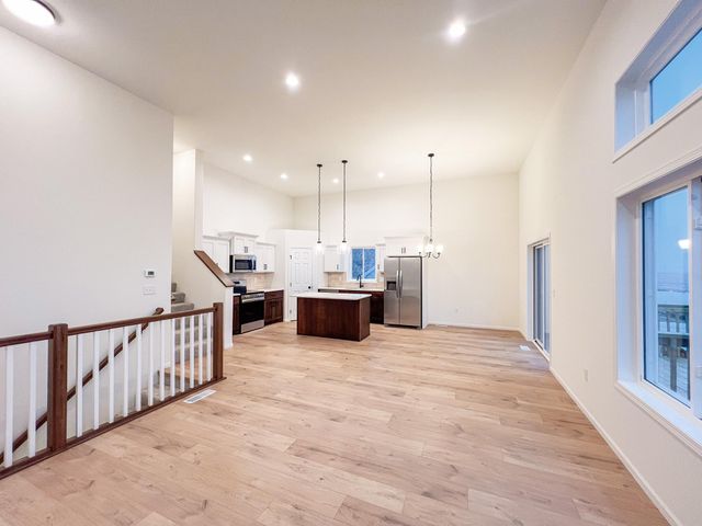 2832 74th Avenue S, Fargo, ND 58104