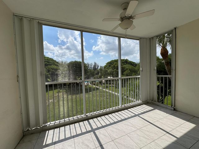 2650 S Course Drive 407, Pompano Beach, FL 33069