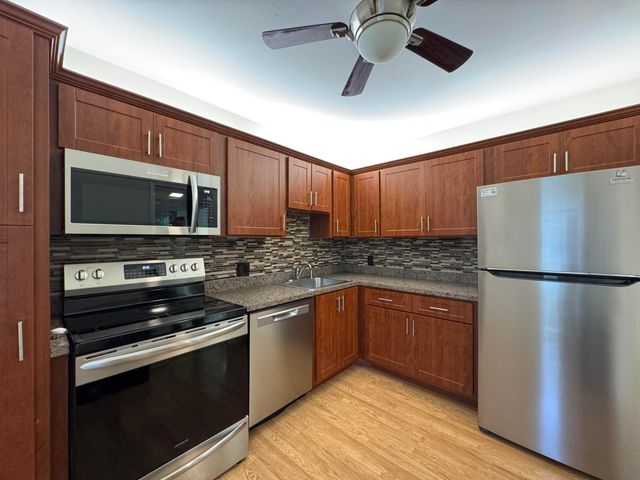 2650 S Course Drive 407, Pompano Beach, FL 33069