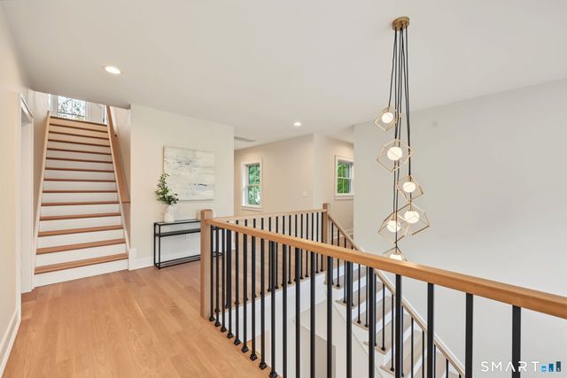5 Hunter Street, Greenwich, CT 06870