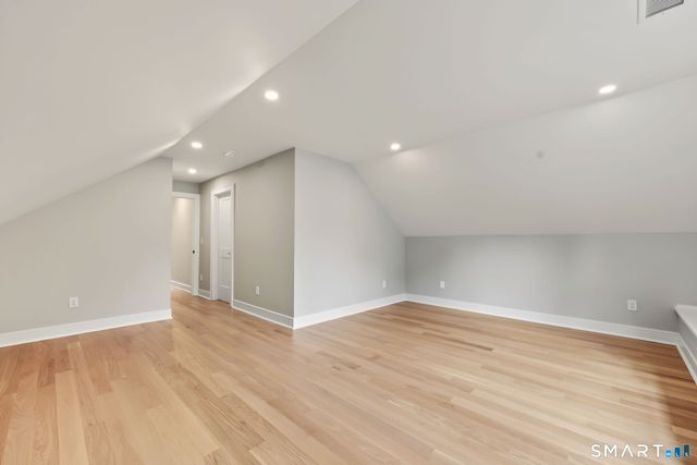 5 Hunter Street, Greenwich, CT 06870